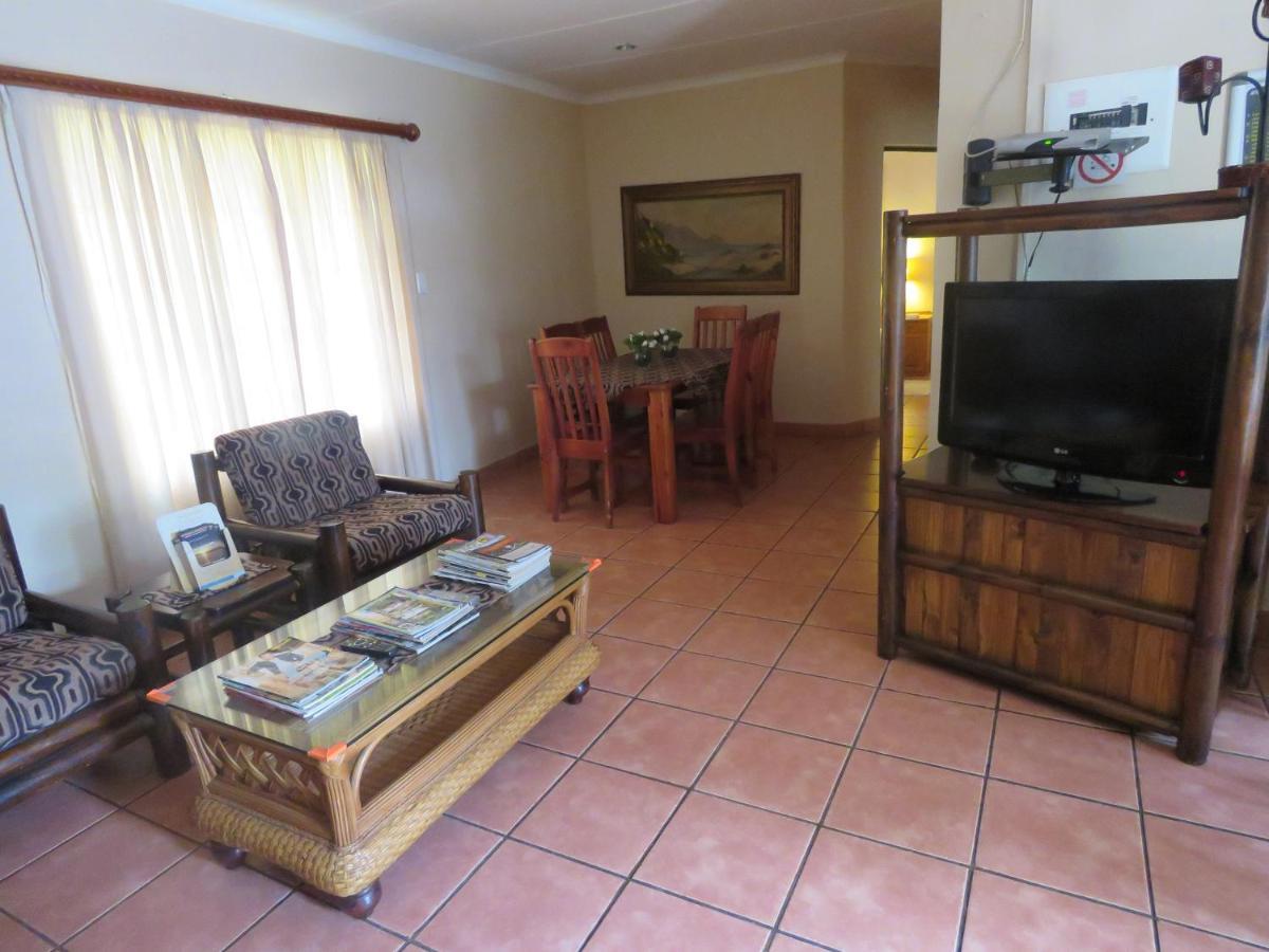 Dumehlezi Self Catering Villa Sodwana Bay Exterior photo