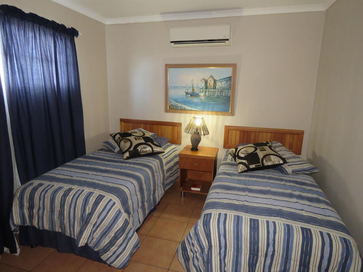 Dumehlezi Self Catering Villa Sodwana Bay Exterior photo