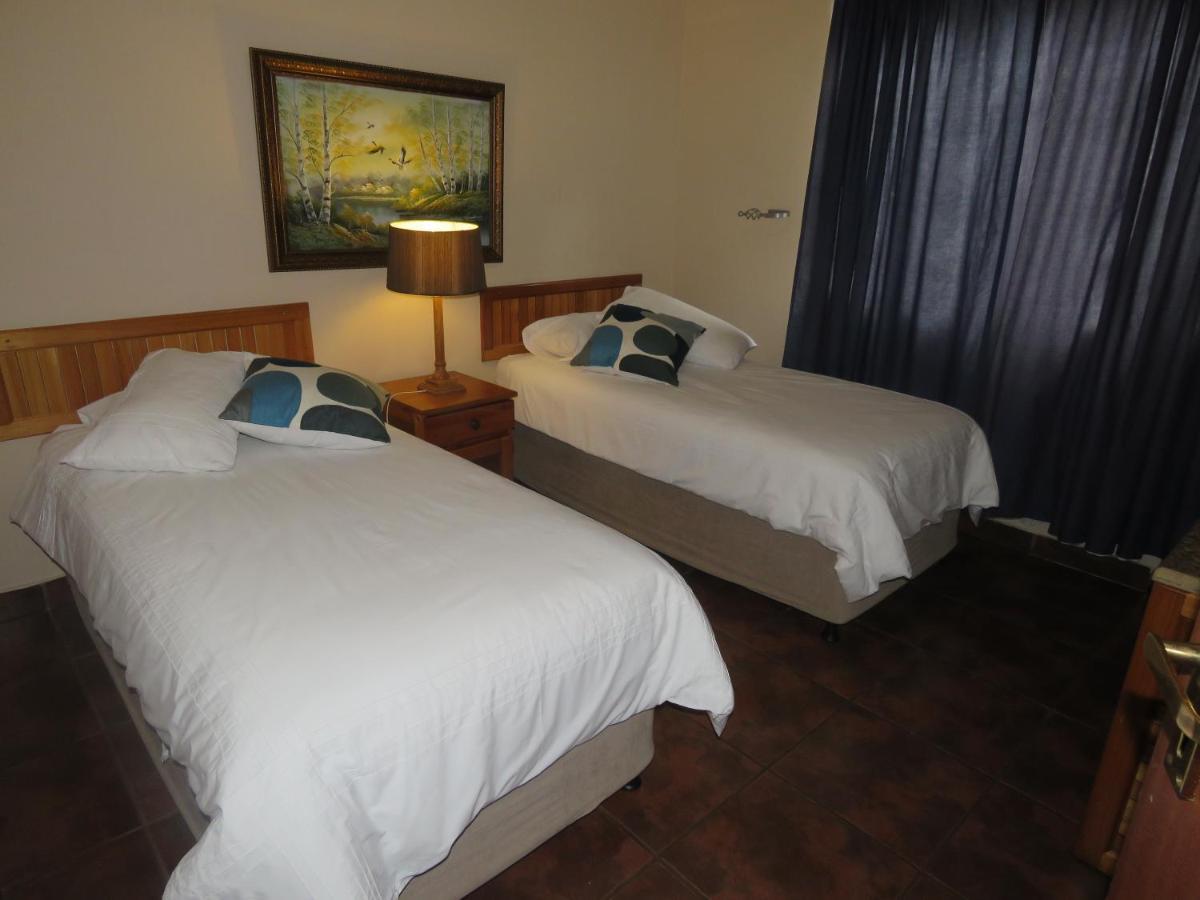 Dumehlezi Self Catering Villa Sodwana Bay Exterior photo
