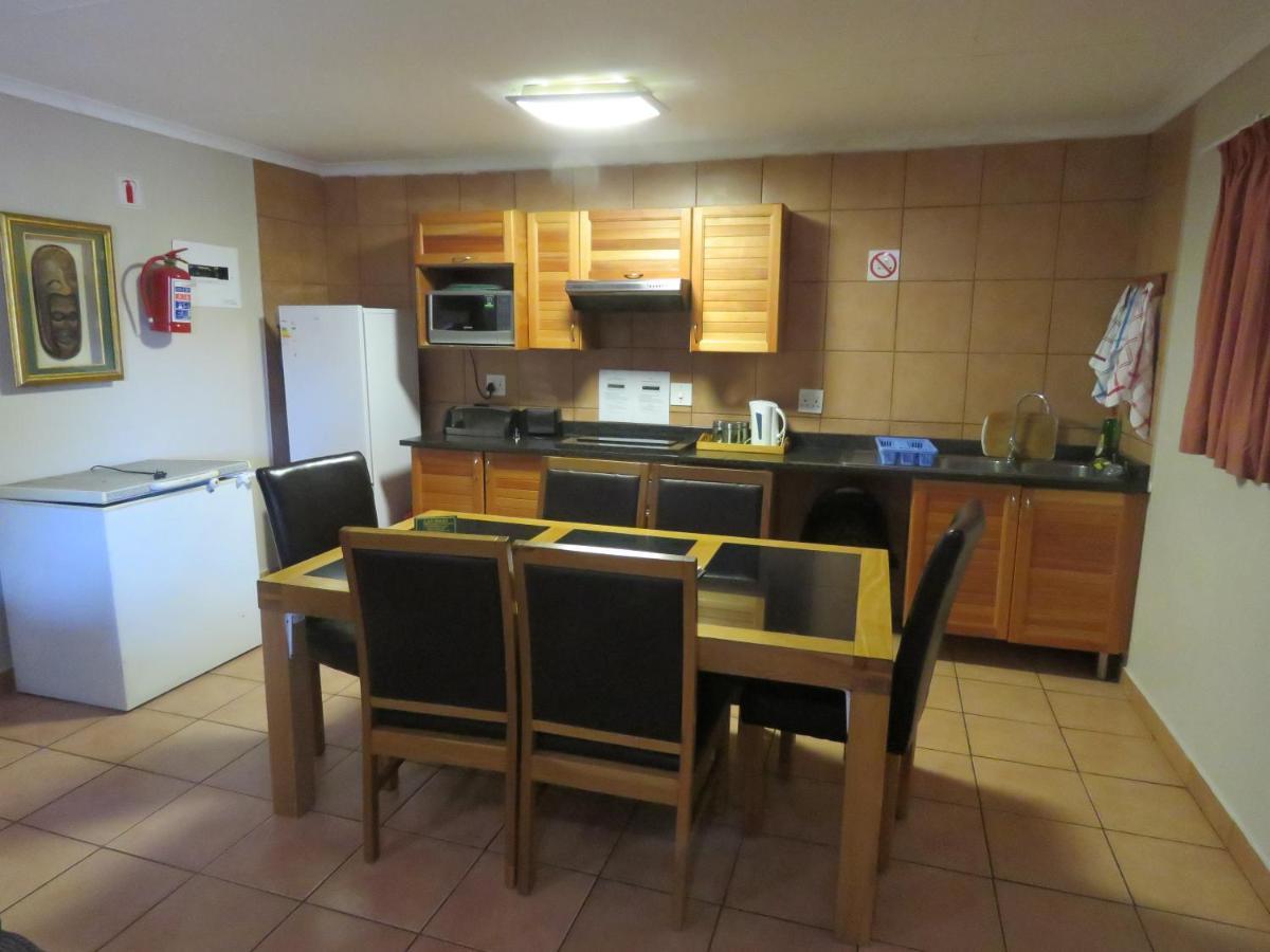 Dumehlezi Self Catering Villa Sodwana Bay Exterior photo