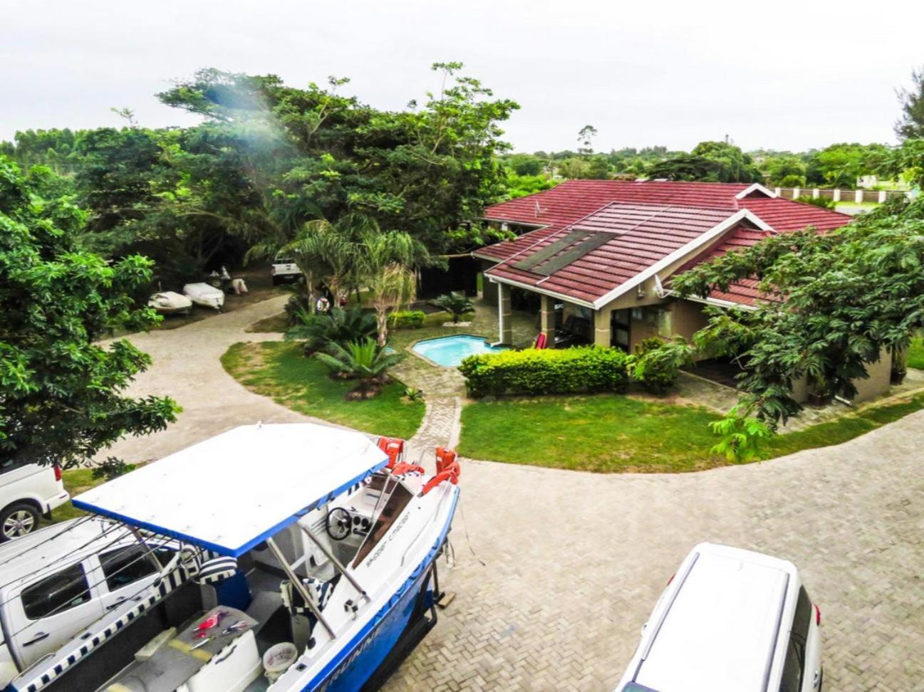 Dumehlezi Self Catering Villa Sodwana Bay Exterior photo